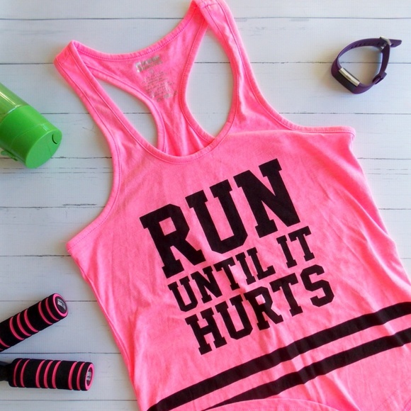 5 More Minutes Tops - Run Until It Hurts Pink Graphic Tank EUC